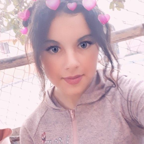 Meet your Posher, Clara - Picture 1 of 1